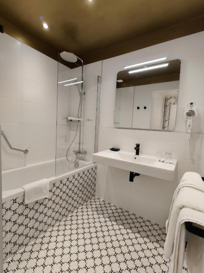 Hotel Moderna Cherbourg-en-Cotentin Dış mekan fotoğraf