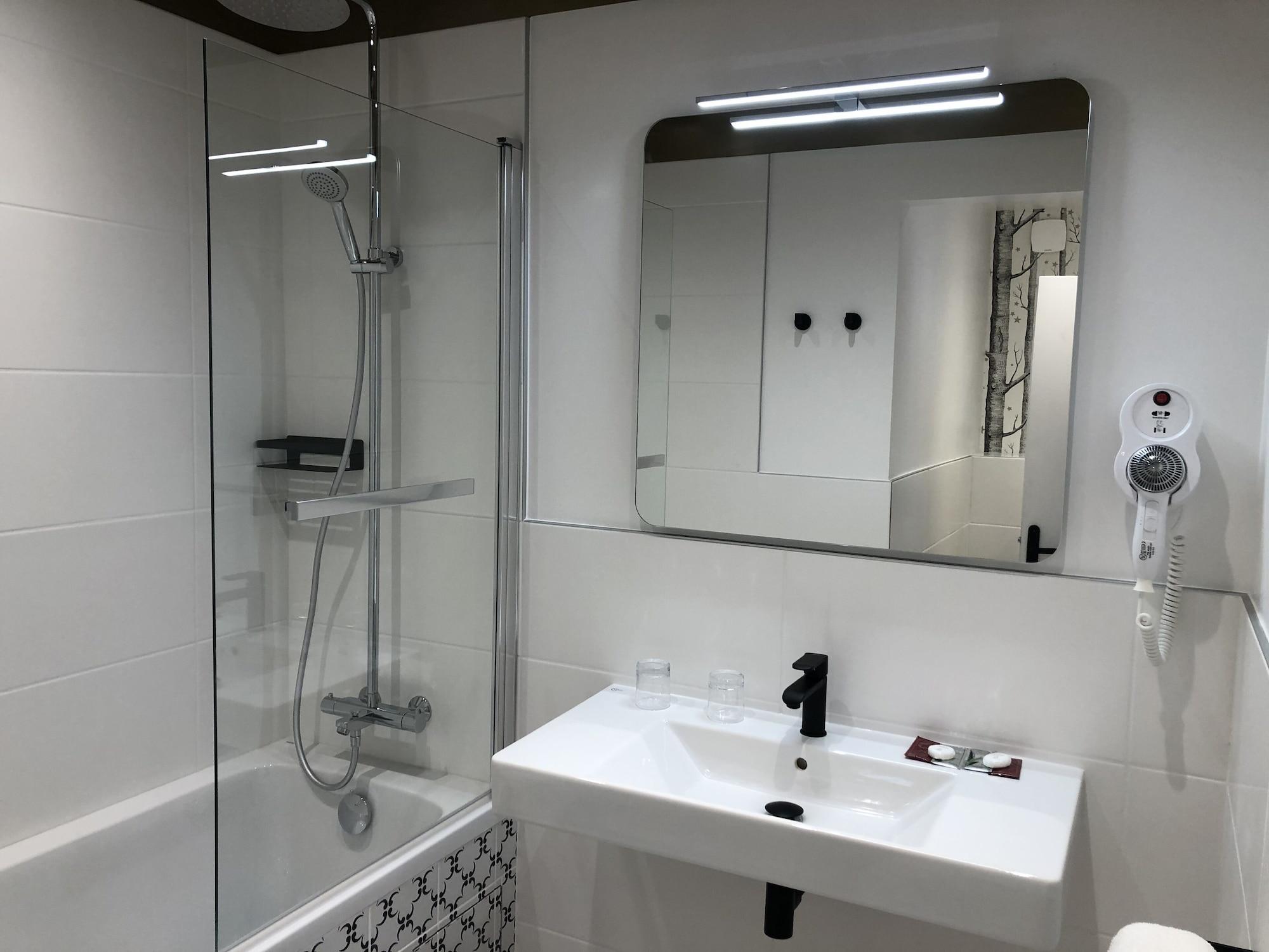 Hotel Moderna Cherbourg-en-Cotentin Dış mekan fotoğraf