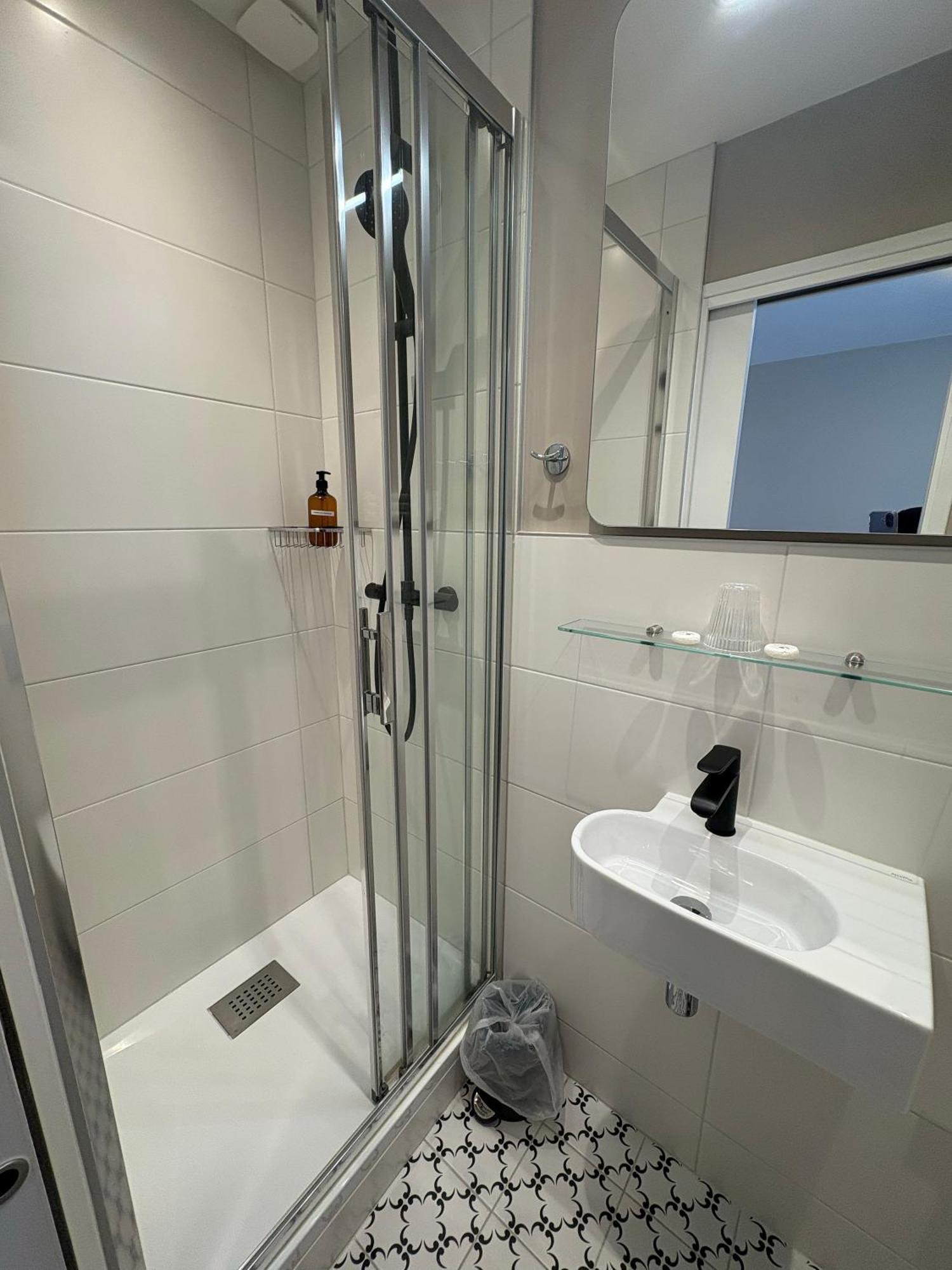 Hotel Moderna Cherbourg-en-Cotentin Dış mekan fotoğraf