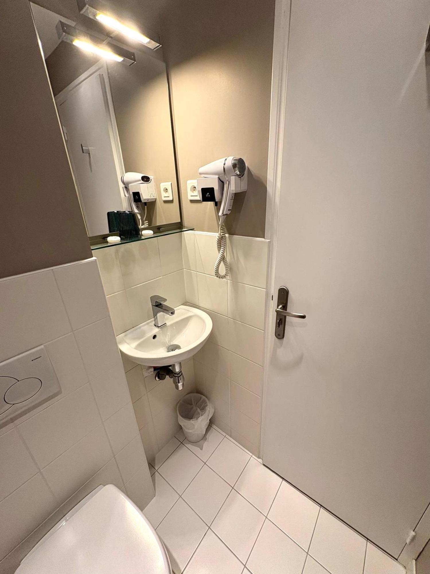 Hotel Moderna Cherbourg-en-Cotentin Dış mekan fotoğraf