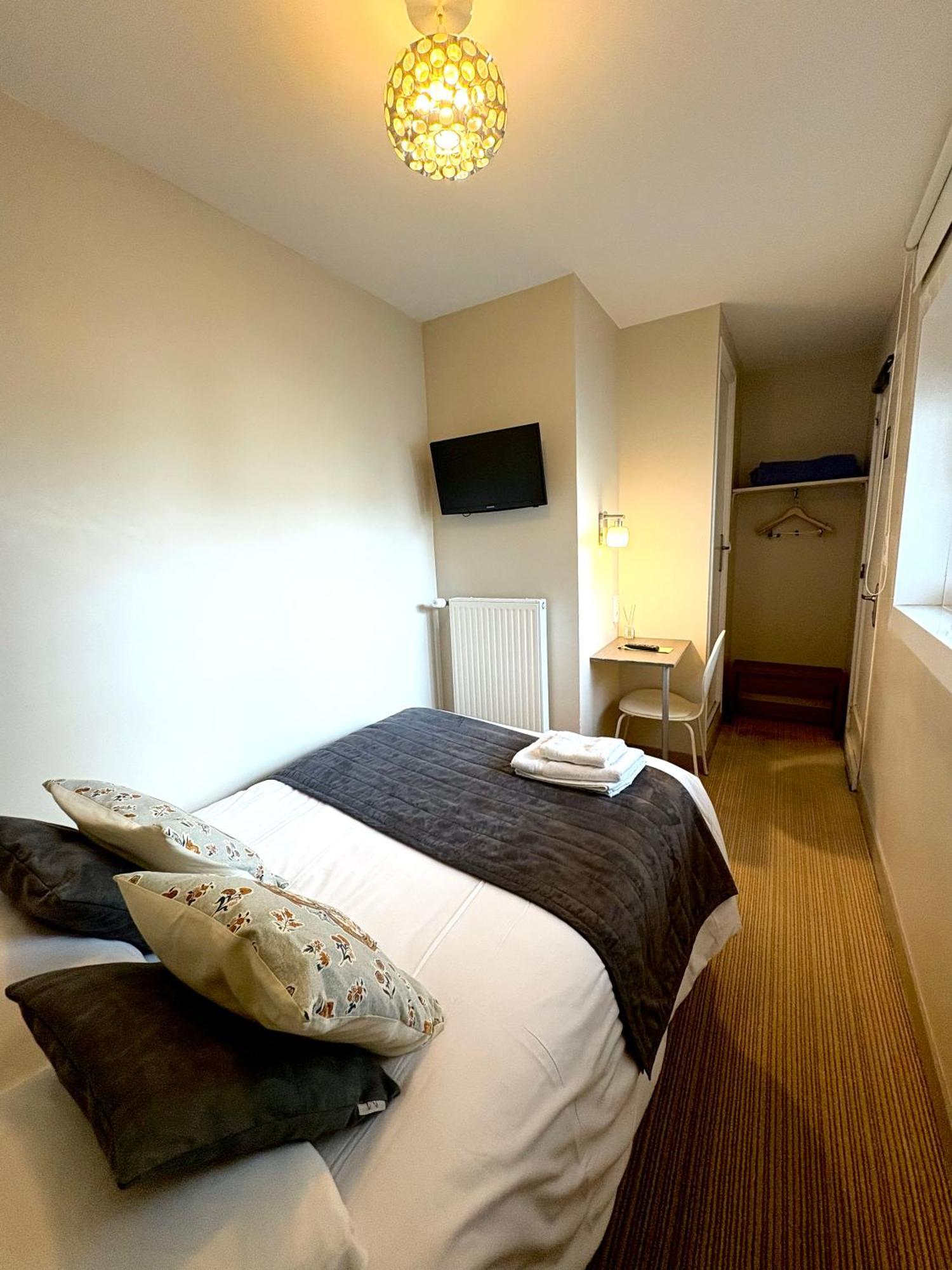 Hotel Moderna Cherbourg-en-Cotentin Dış mekan fotoğraf